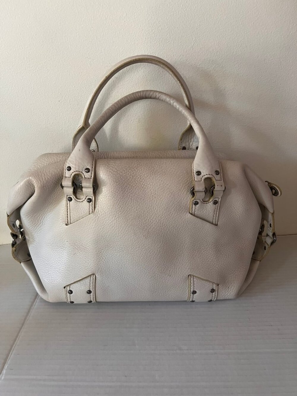 VINTAGE Y2K COLE HAAN VILLAGE PEBBLED LEATHER SATCHEL WHITE